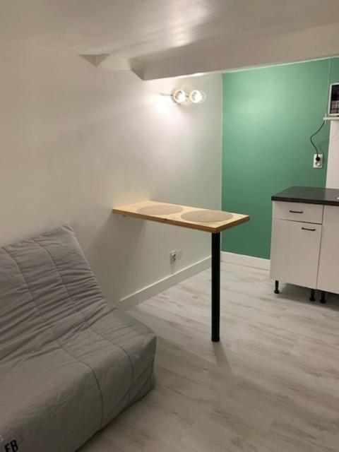 Joli Studio En Centre Ville 나르본 외부 사진